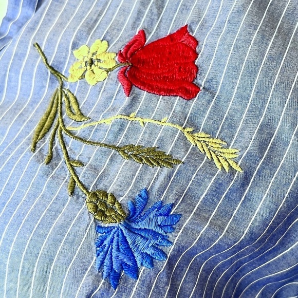 LOFT EMBROIDERED TAB COLLAR BUTTONDOWN TOP BLUE WHITE STRIPED BOHO RUFFLE SLEEVE - Picture 11 of 11